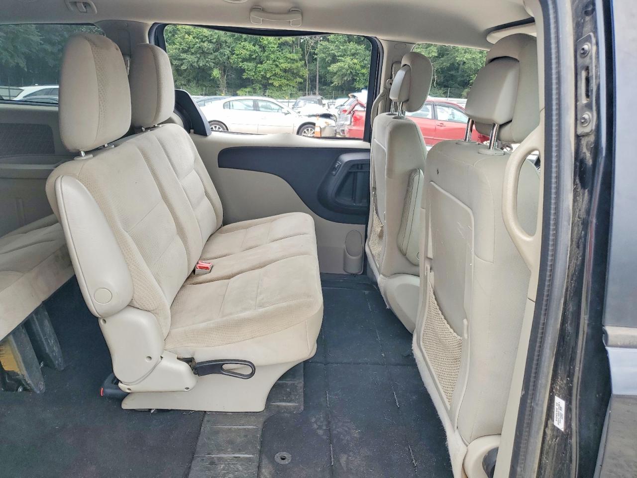 2C4RDGBG7JR225425 · 2018 DODGE GRAND CARAVAN · 11/14