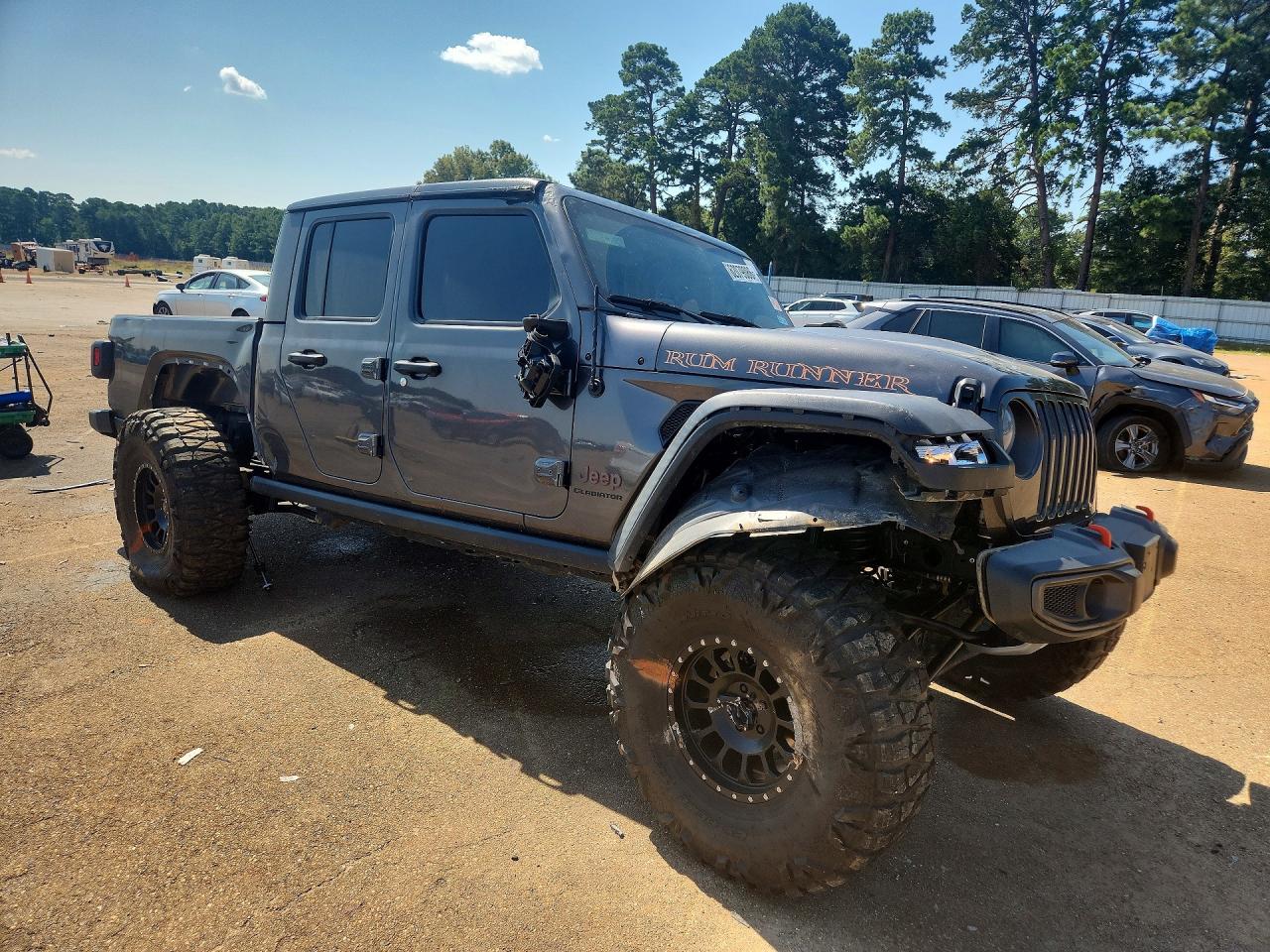 1C6JJTEG7ML600180 · 2021 JEEP GLADIATOR · 4/13