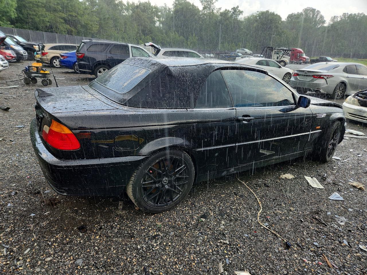 WBABS53482JU89966 · 2002 BMW 330 · 3/12