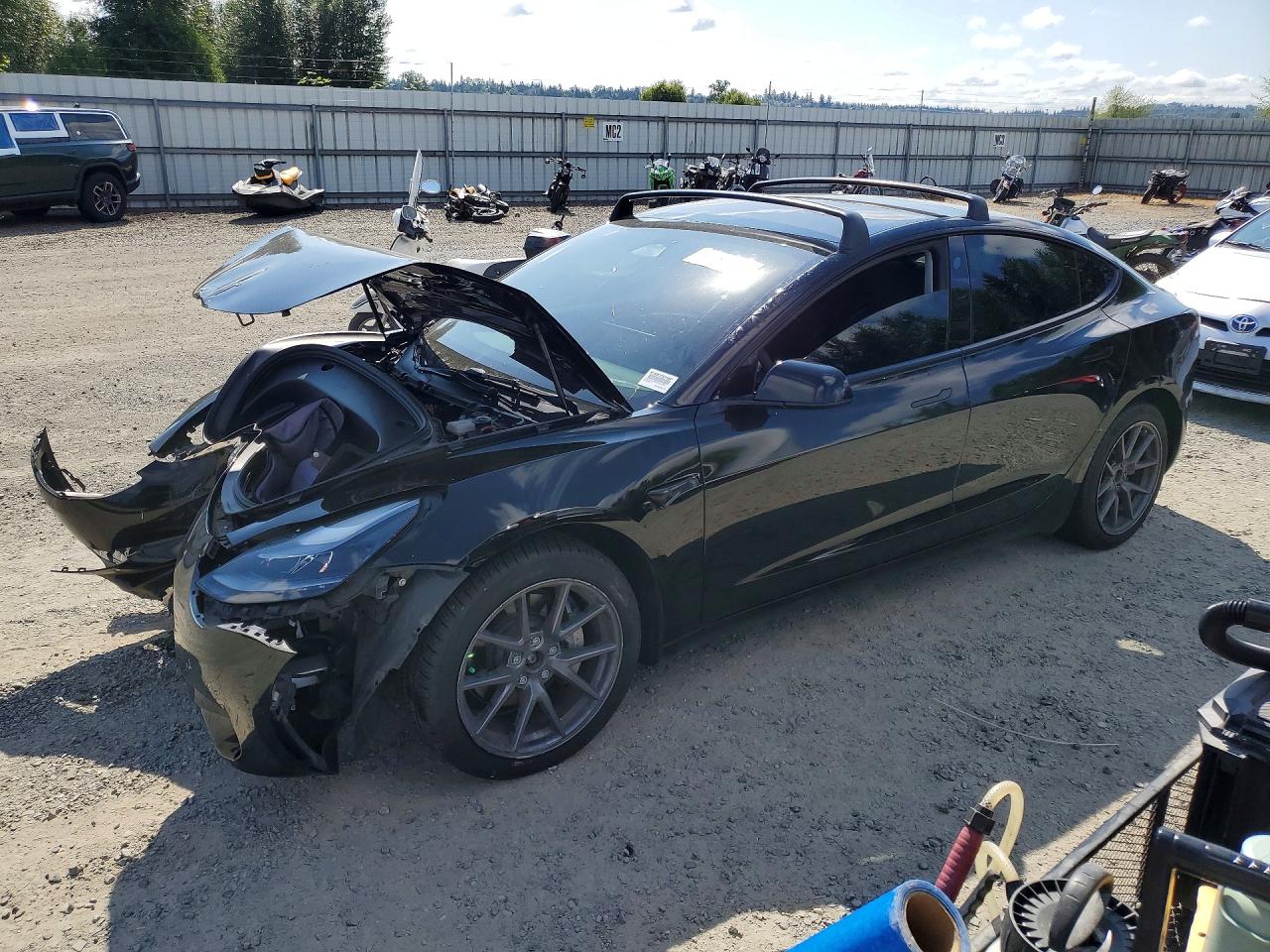 5YJ3E1EB9NF337578 · 2022 TESLA MODEL 3