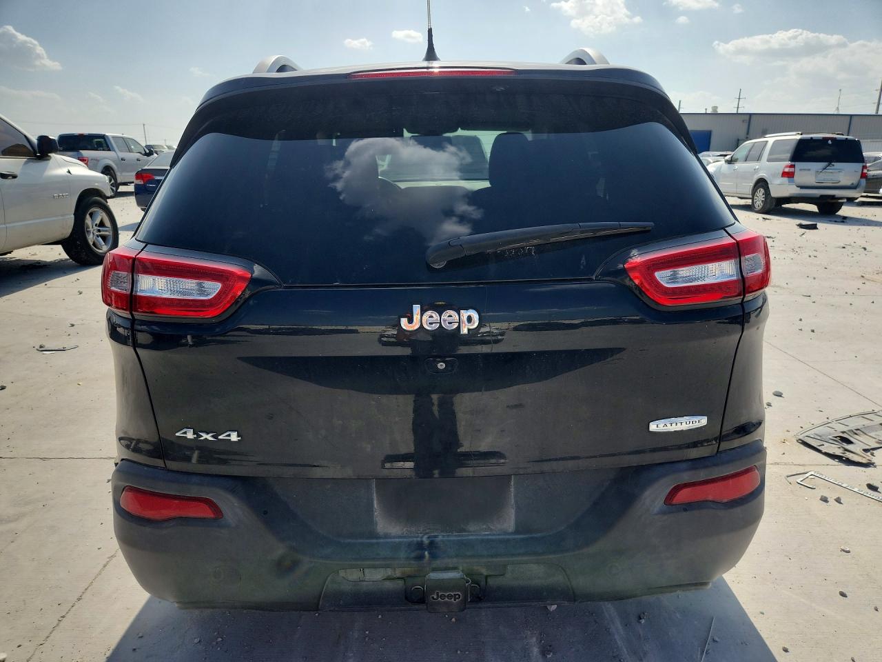 1C4PJMCB1EW246270 · 2014 JEEP CHEROKEE · 6/13