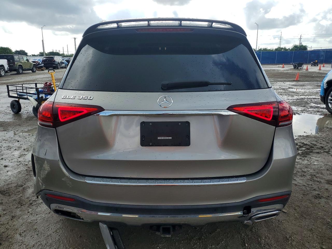 4JGFB4JB5MA527197 · 2021 MERCEDES-BENZ GLE · 6/13