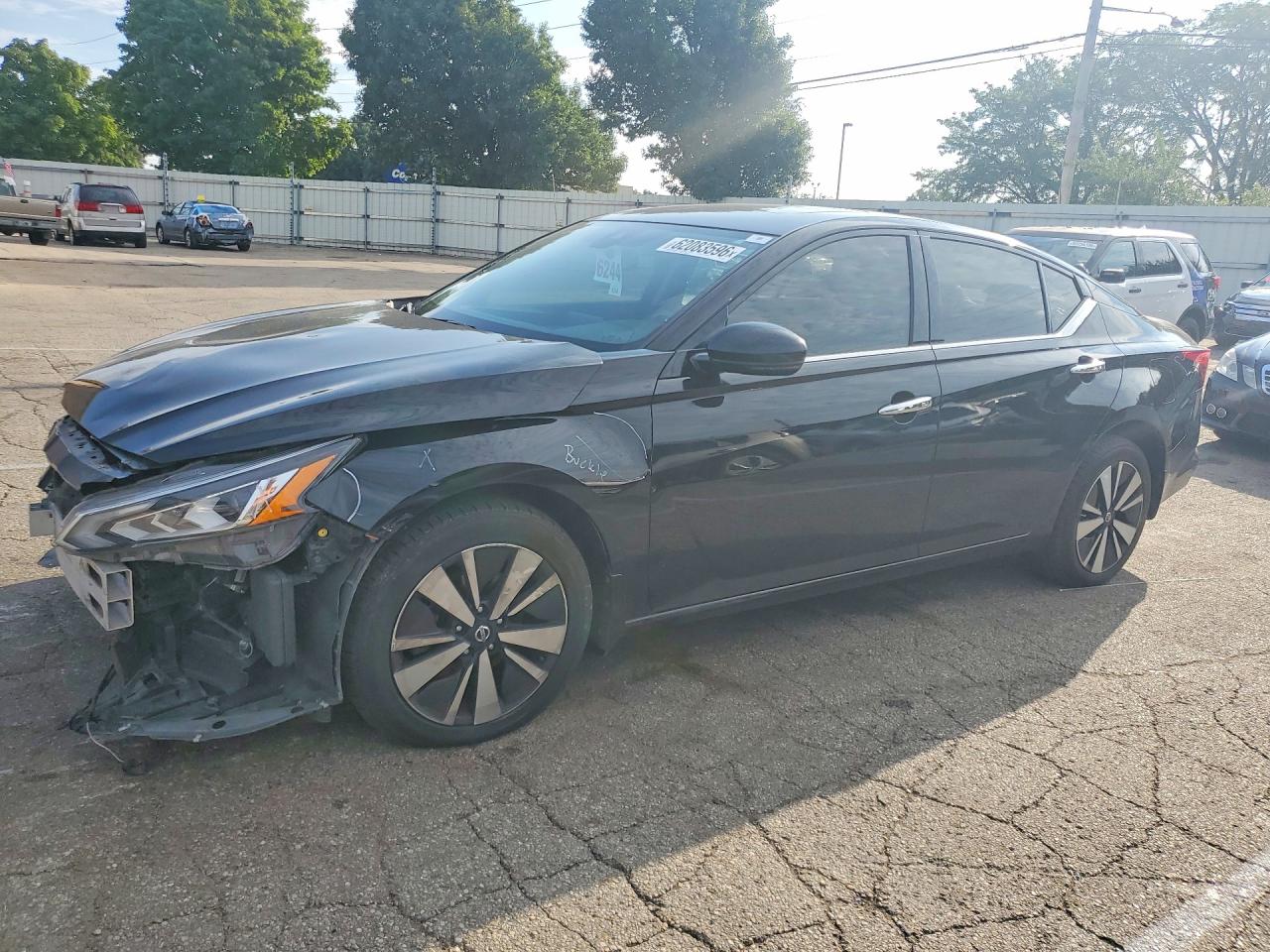 1N4BL4EWXKC187520 · 2019 NISSAN ALTIMA