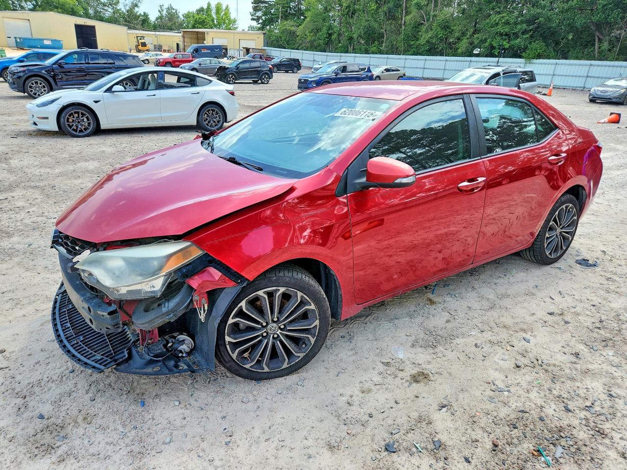 2T1BURHE3FC308943 · 2015 TOYOTA COROLLA