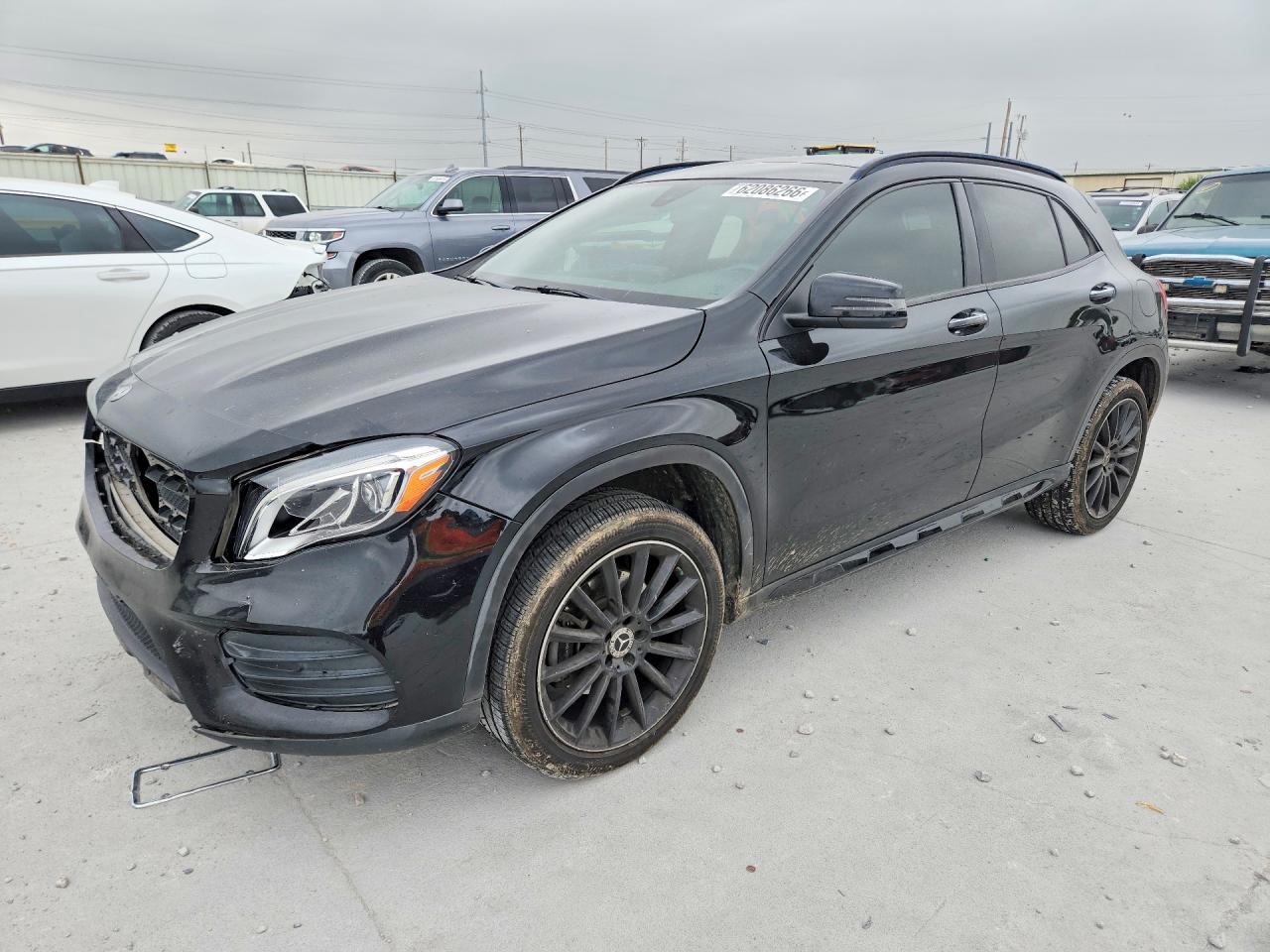 WDCTG4GB8LU023136 · 2020 MERCEDES-BENZ GLA
