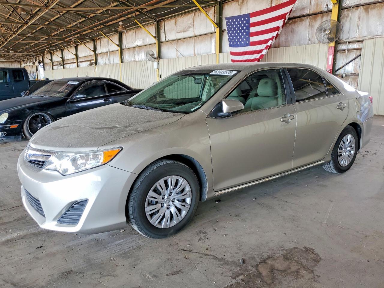 4T4BF1FK9ER413557 · 2014 TOYOTA CAMRY