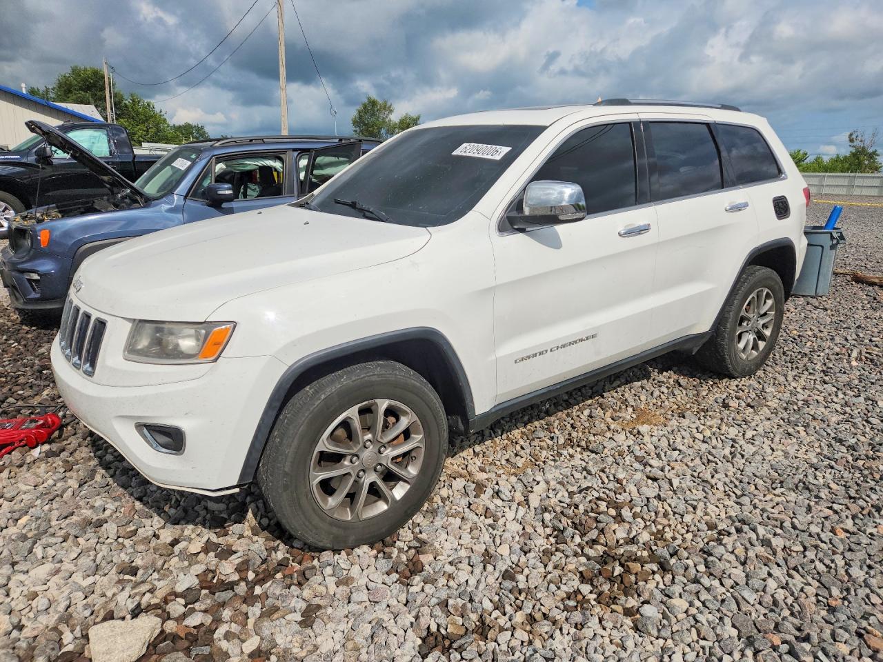 1C4RJFBG9GC490884 · 2016 JEEP GRAND CHEROKEE
