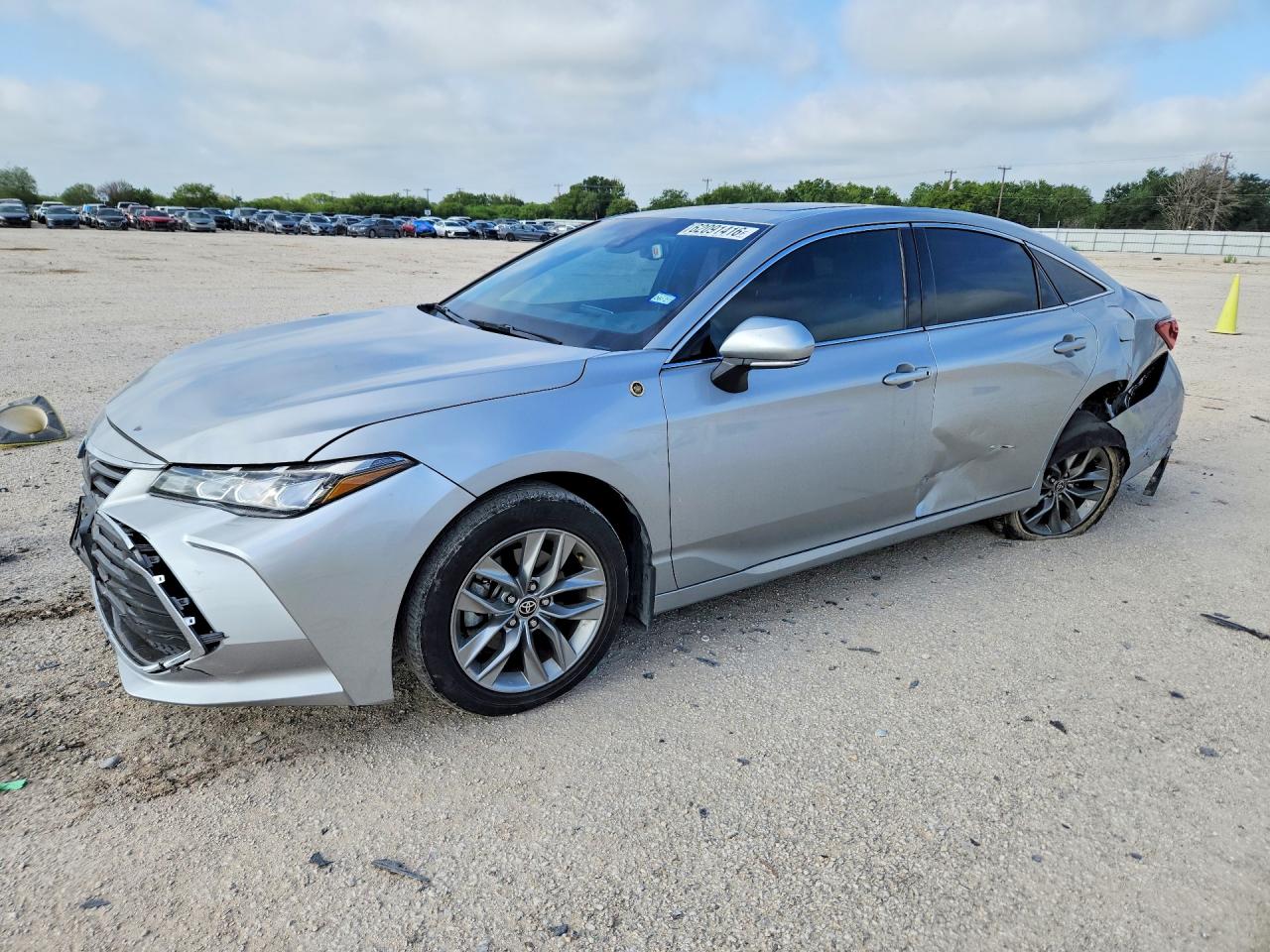 4T1AZ1FB5NU082313 · 2022 TOYOTA AVALON