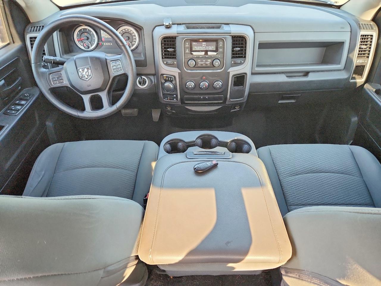 1C6RR7FT5ES427426 · 2014 RAM 1500 · 8/12