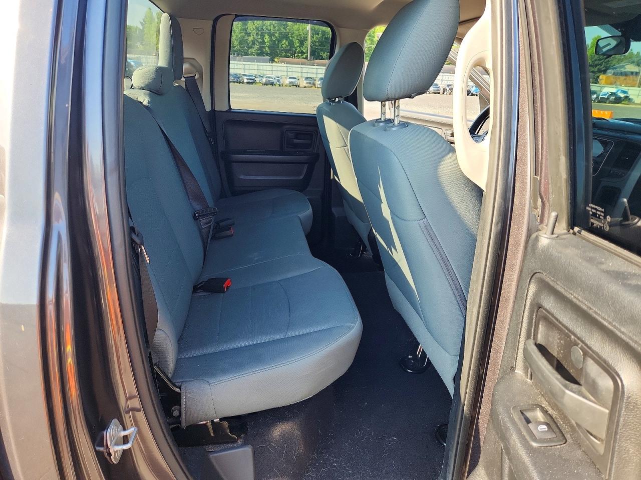 1C6RR7FT5ES427426 · 2014 RAM 1500 · 10/12