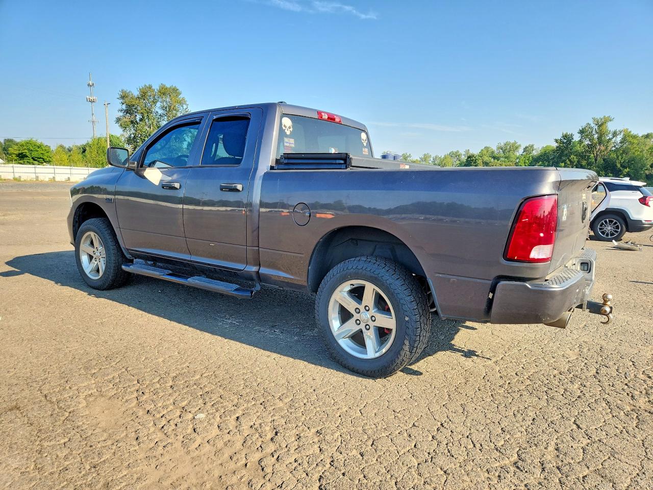 1C6RR7FT5ES427426 · 2014 RAM 1500 · 2/12