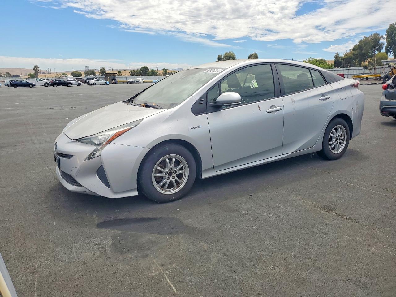 JTDKBRFU1J3082953 · 2018 TOYOTA PRIUS