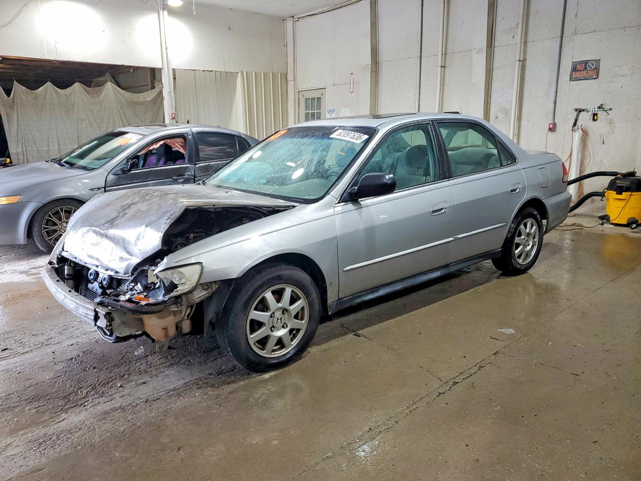 1HGCG56712A138137 · 2002 HONDA ACCORD
