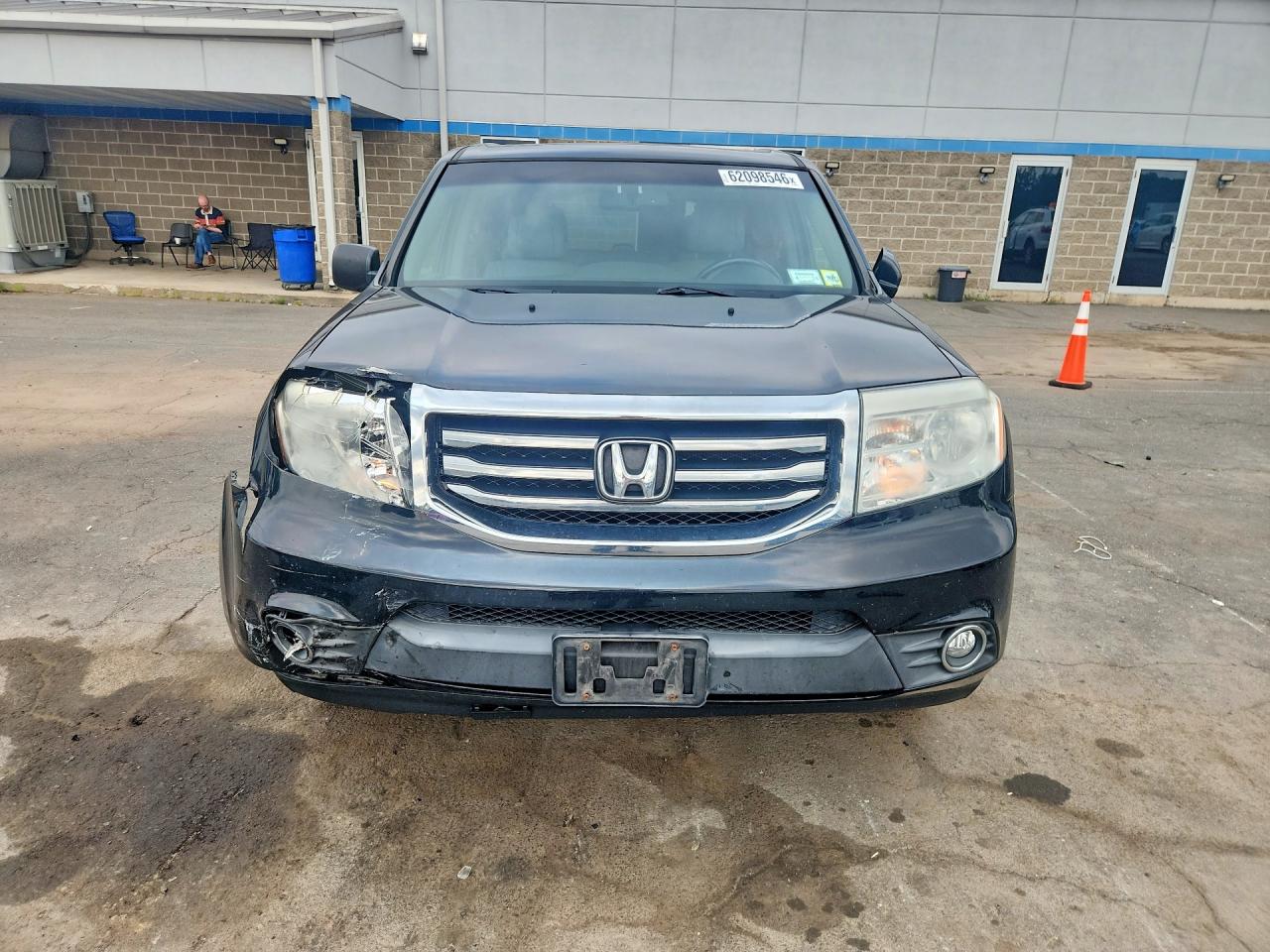 5FNYF4H53CB047103 · 2012 HONDA PILOT · 5/13
