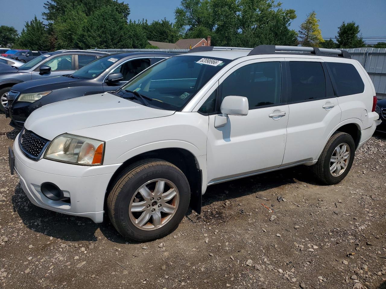 4A4JN2AS7BE036610 · 2011 MITSUBISHI ENDEAVOR