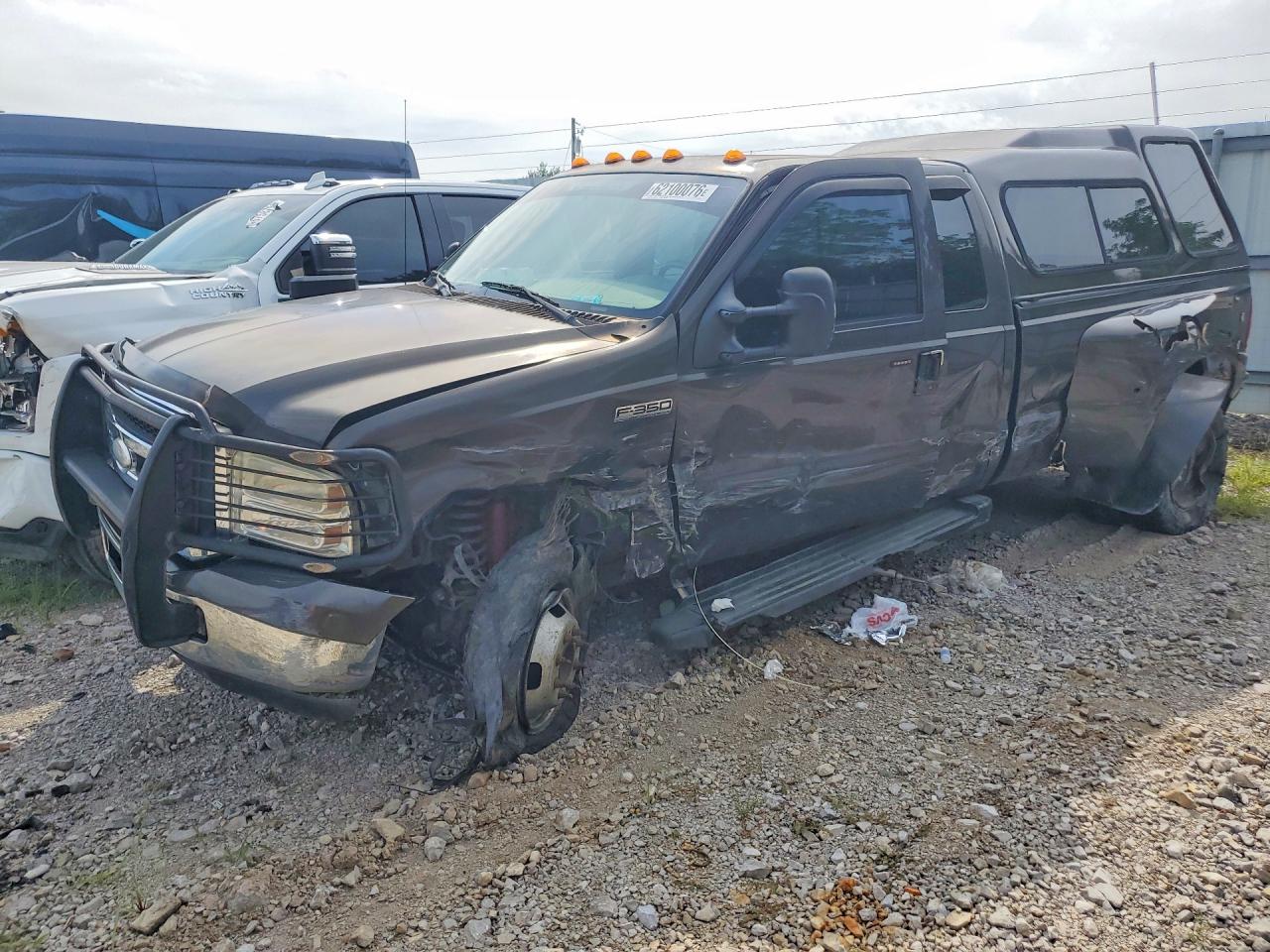 1FTWX33P06EB85257 · 2006 FORD F350