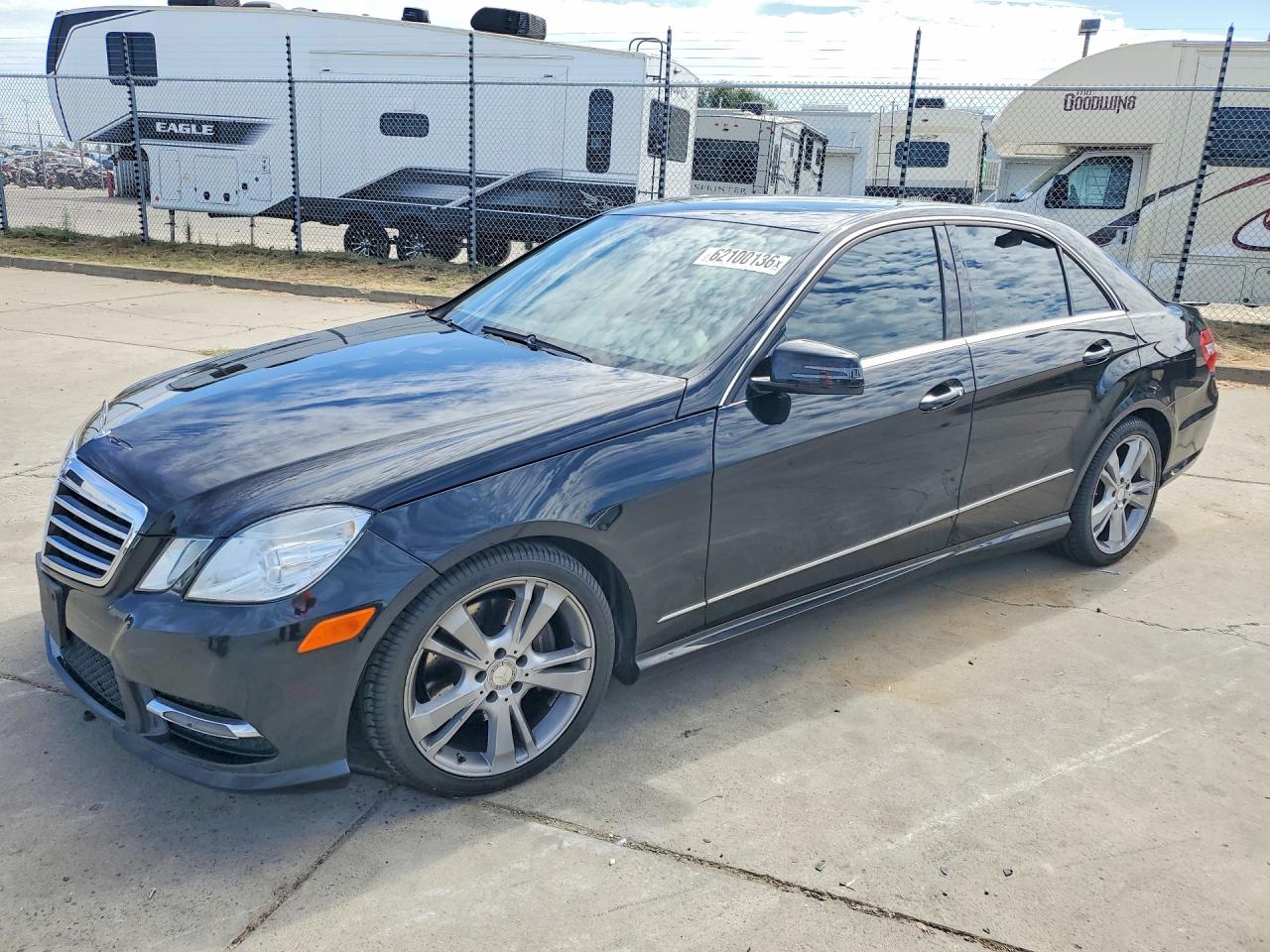 2013 MERCEDES-BENZ E