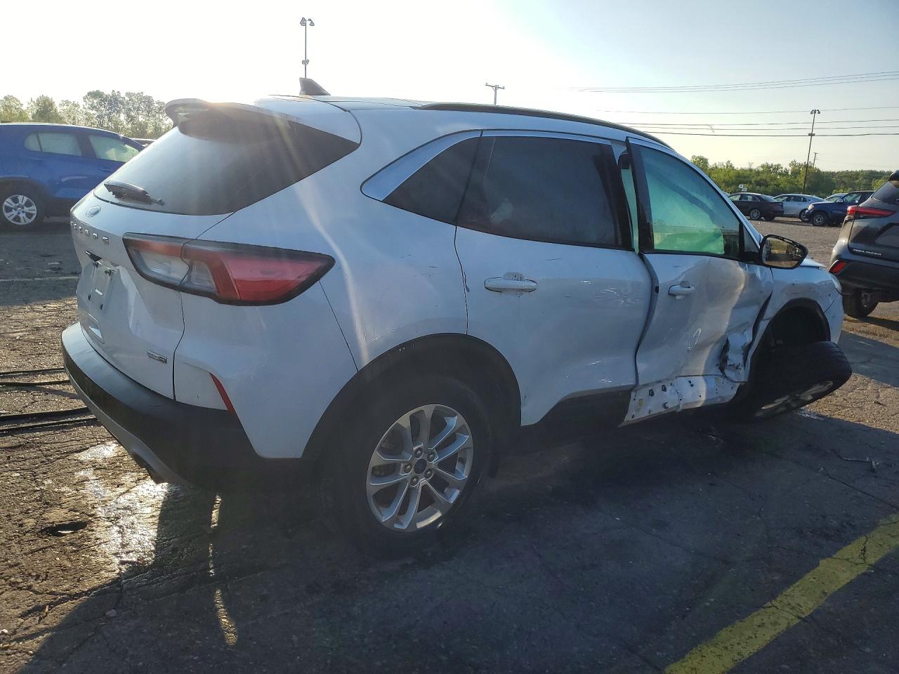 1FMCU9G63LUA84727 · 2020 FORD ESCAPE · 3/13