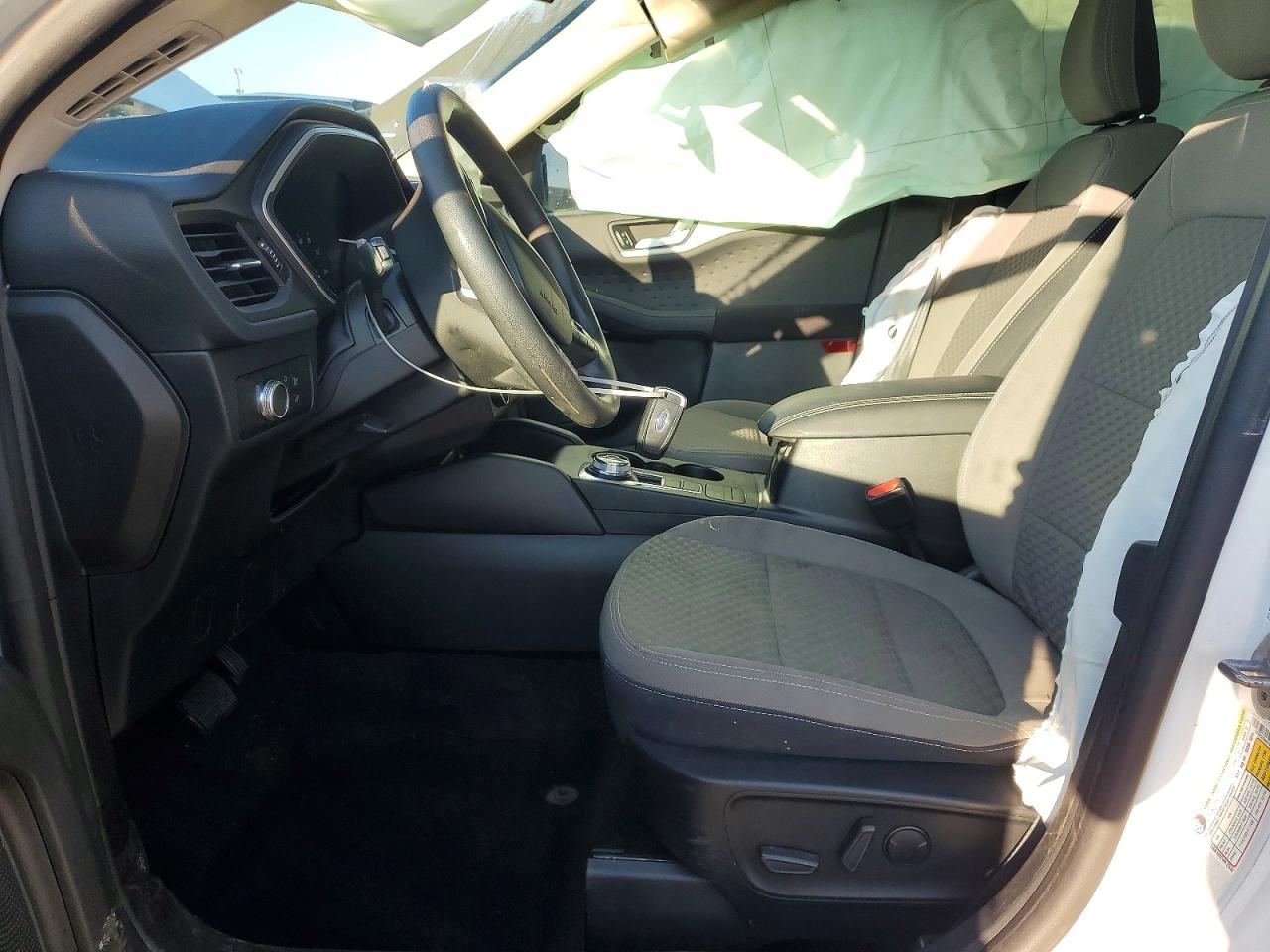 1FMCU9G63LUA84727 · 2020 FORD ESCAPE · 7/13