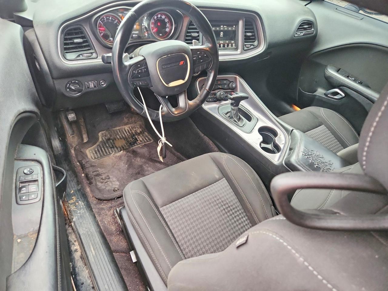 2C3CDZAG6JH276413 · 2018 DODGE CHALLENGER · 8/12