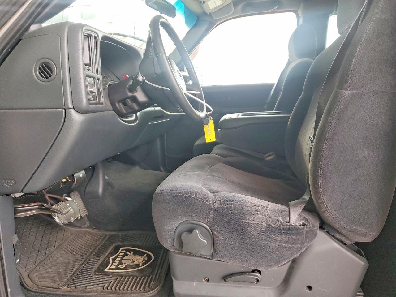 2GCEC19V311291469 · 2001 CHEVROLET SILVERADO · 7/13