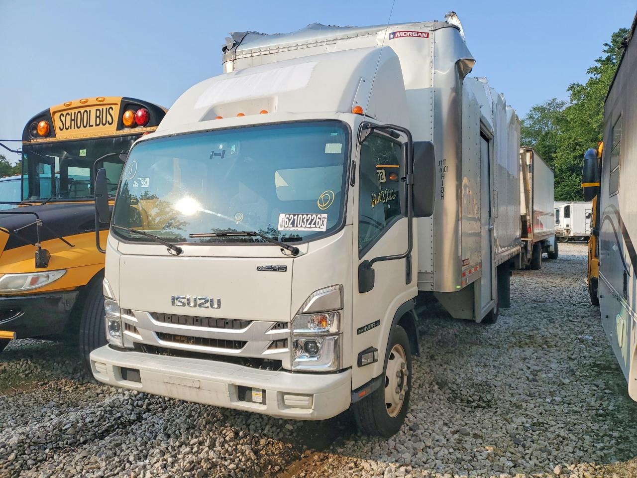 54DC4W1D1RS203028 · 2024 ISUZU NPR HD