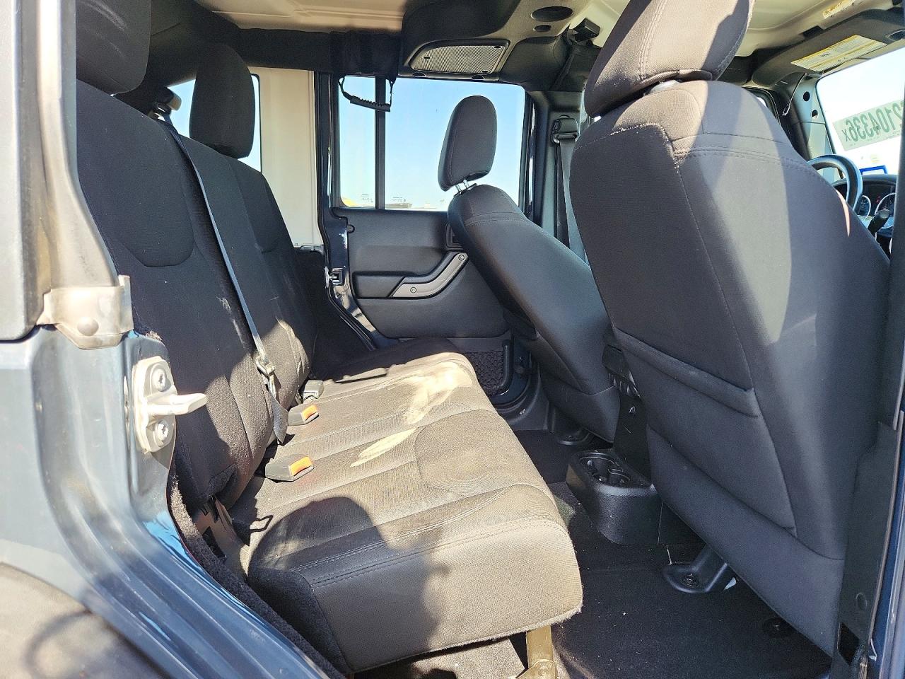 1C4BJWDG8GL318909 · 2016 JEEP WRANGLER UNLIMITED · 11/13