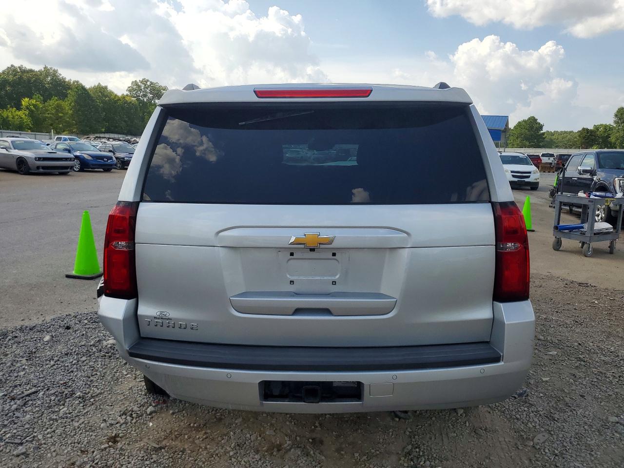 1GNSKBKC7LR159529 · 2020 CHEVROLET TAHOE · 6/13