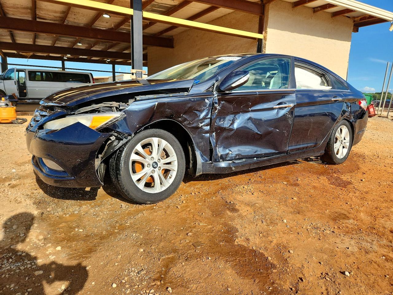 5NPEC4AC6CH459098 · 2012 HYUNDAI SONATA