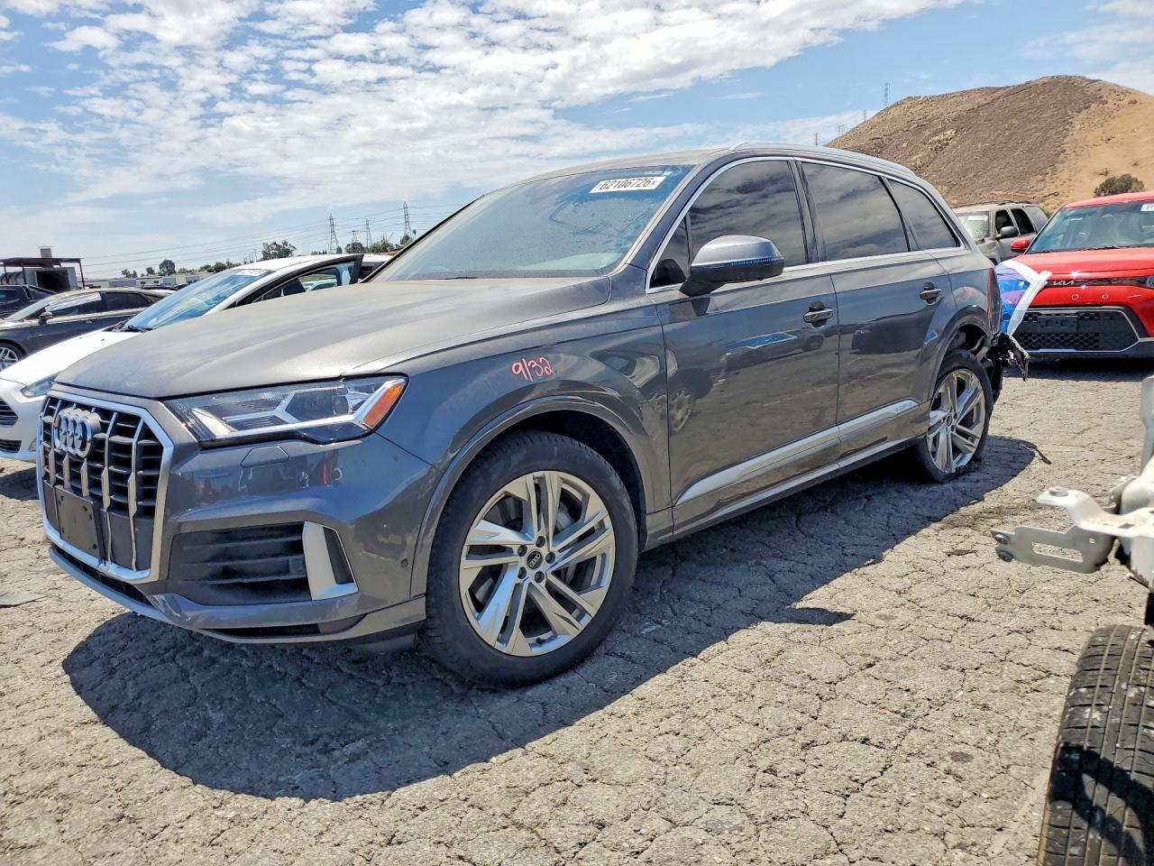 WA1AXAF73MD015417 · 2021 AUDI Q7