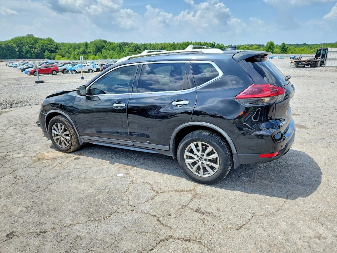 KNMAT2MT1LP525124 · 2020 NISSAN ROGUE · 2/13