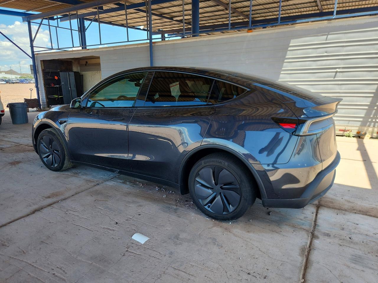 7SAYGDED5TF647083 · 2026 TESLA MODEL Y · 2/13