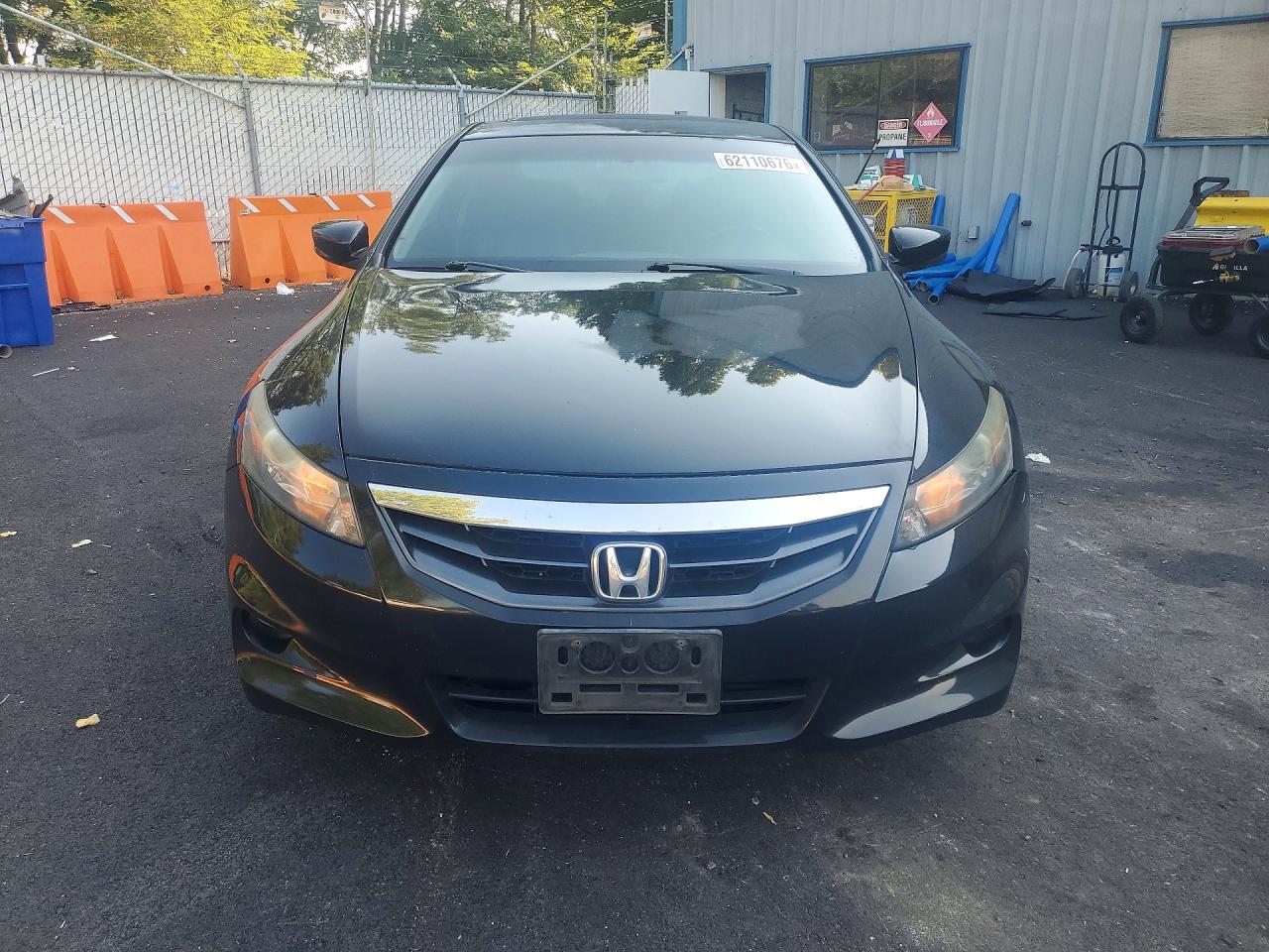 1HGCS2B87CA011552 · 2012 HONDA ACCORD · 5/12