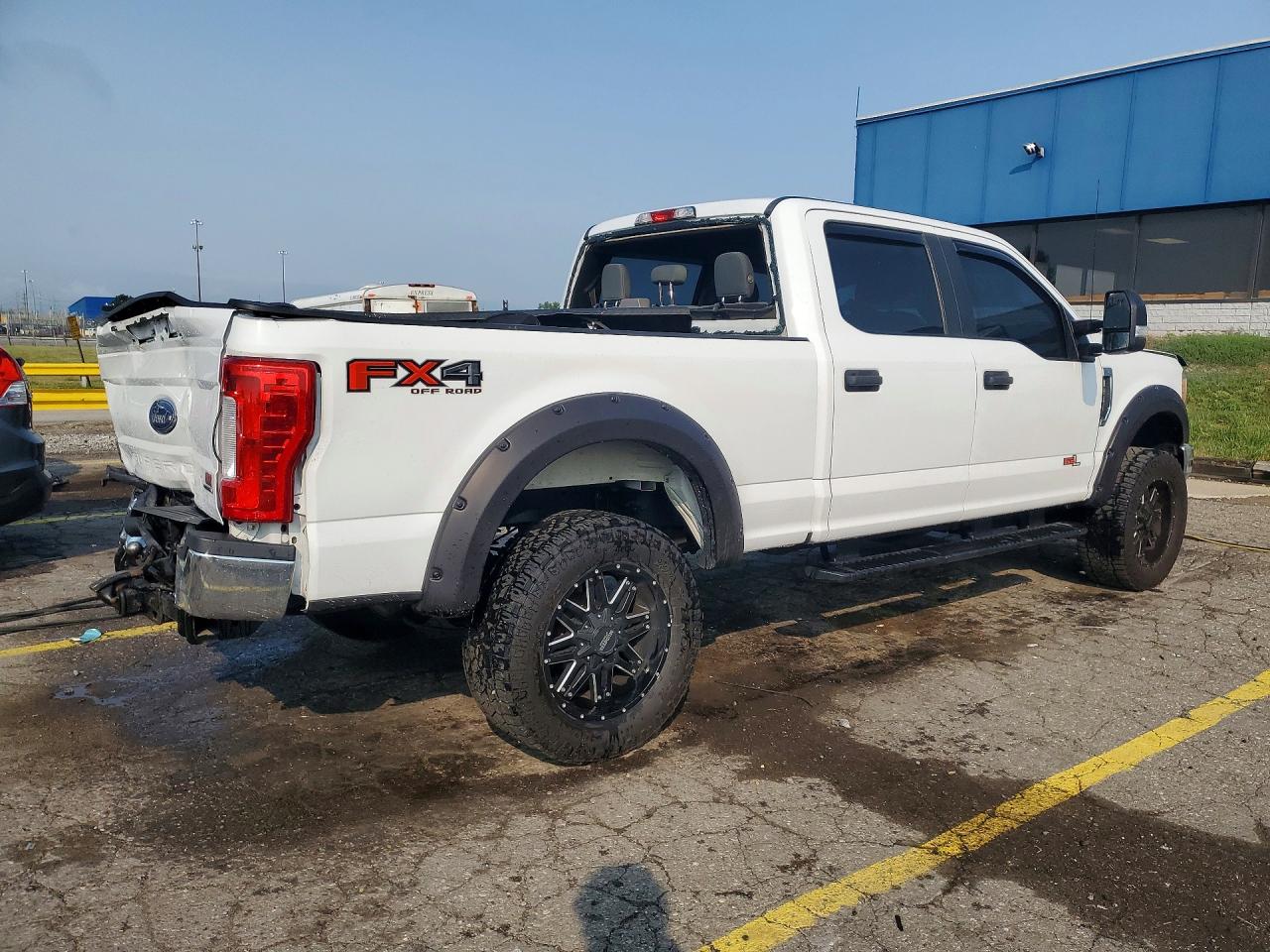 1FT7W2B61HEB83868 · 2017 FORD F250 · 3/12