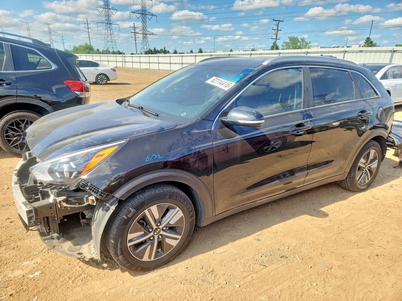 KNDCE3LC5L5414744 · 2020 KIA NIRO