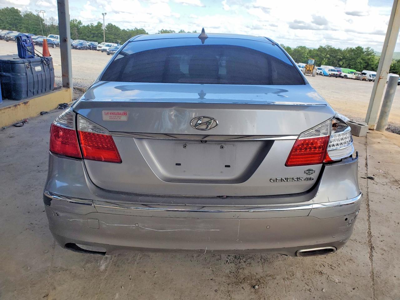 KMHGC4DF3CU208345 · 2012 HYUNDAI GENESIS · 6/12