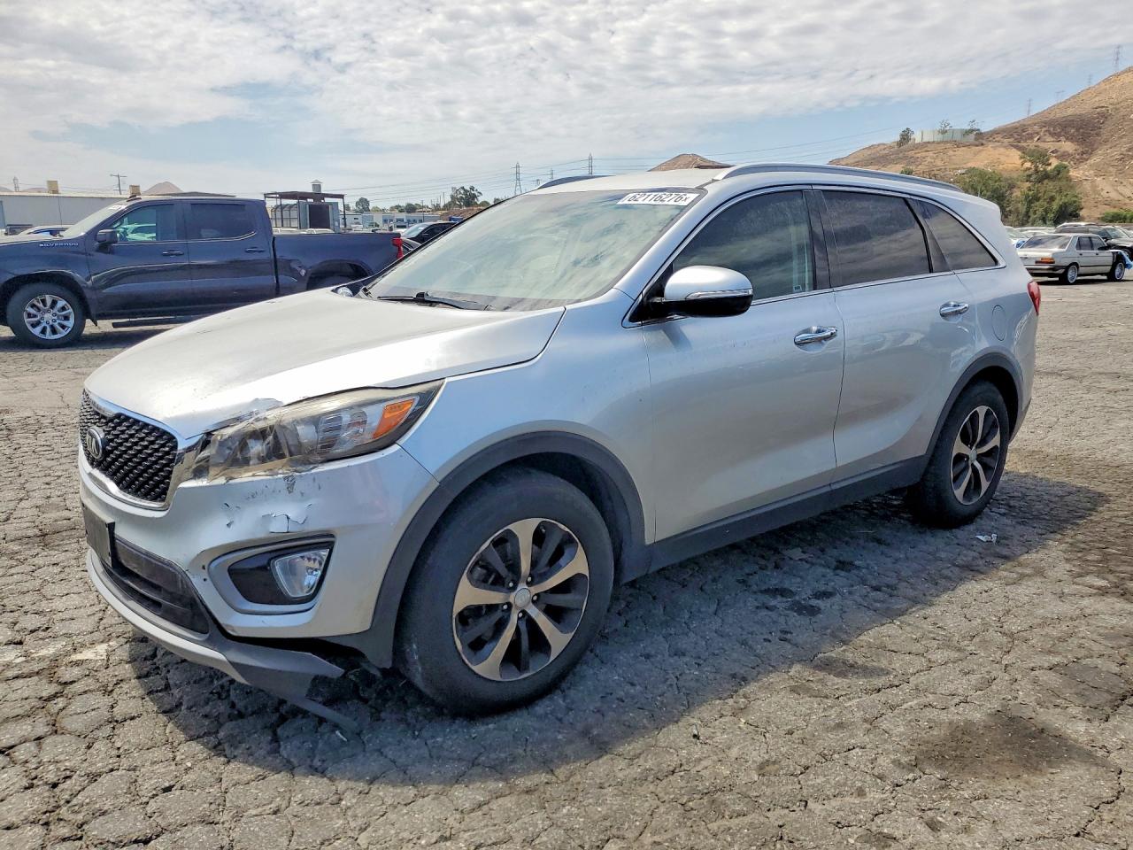 5XYPH4A5XHG302927 · 2017 KIA SORENTO