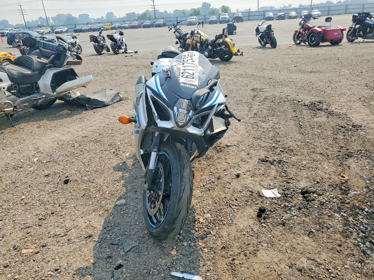 JS1DM11B8S7100363 · 2025 SUZUKI GSX-R1000 · 2/9