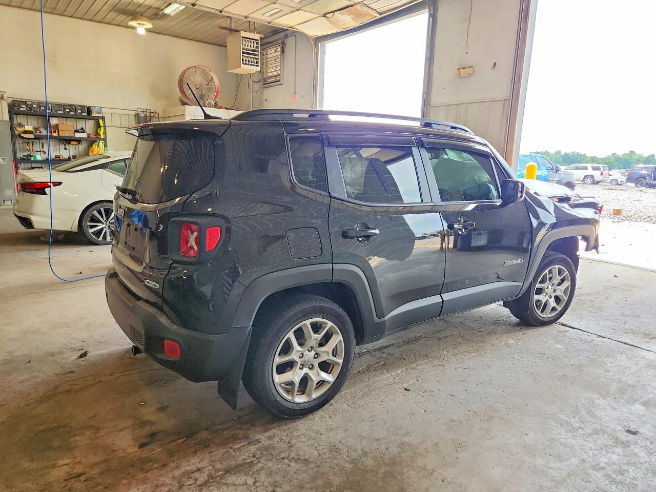 ZACCJBBB9HPG34966 · 2017 JEEP RENEGADE · 3/12