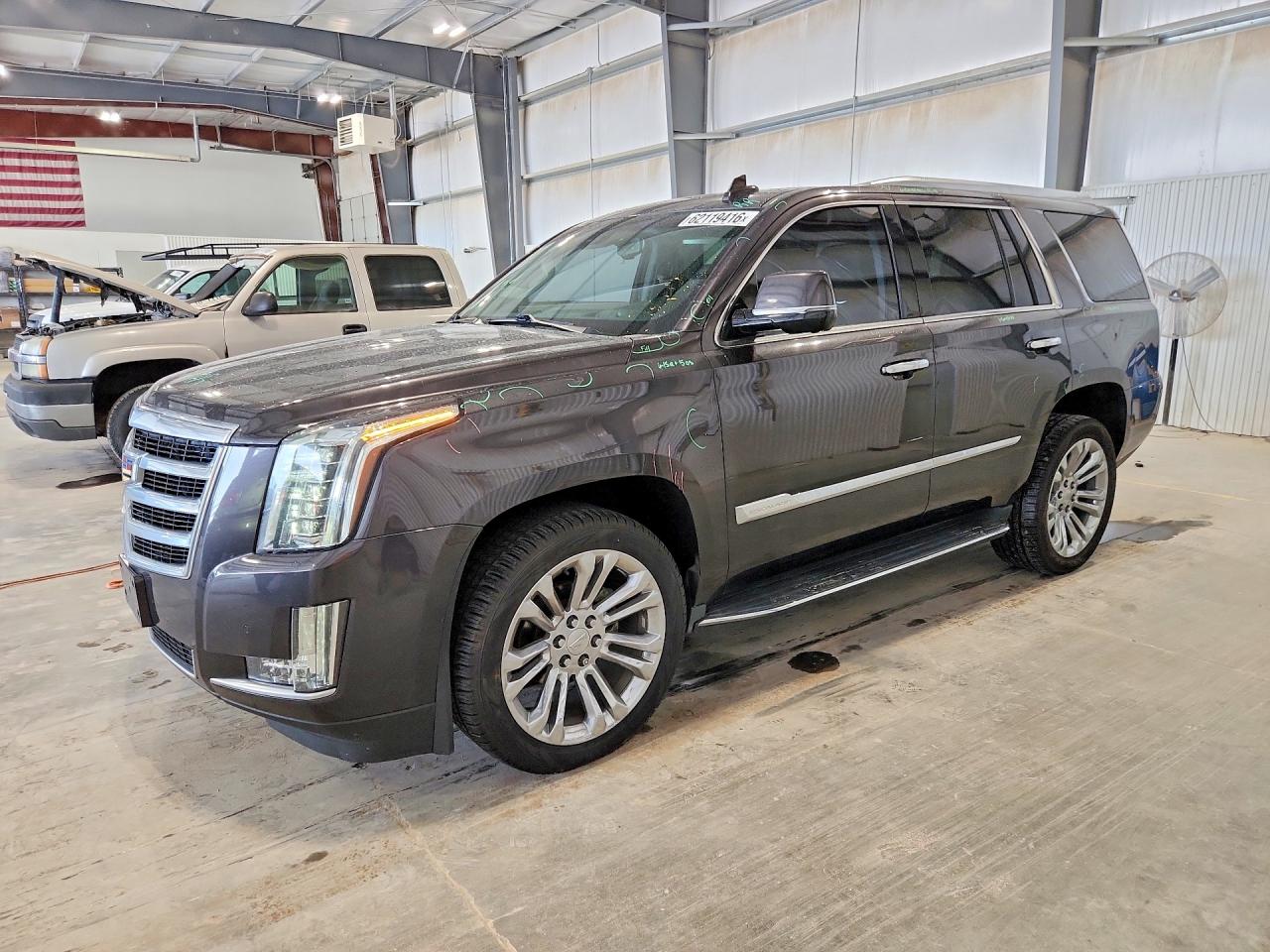 2016 CADILLAC ESCALADE