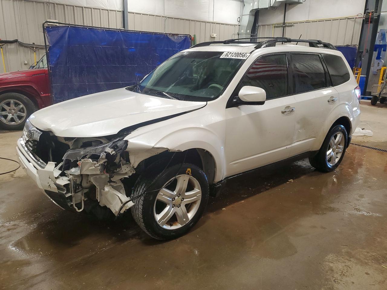 JF2SH636X9H749084 · 2009 SUBARU FORESTER
