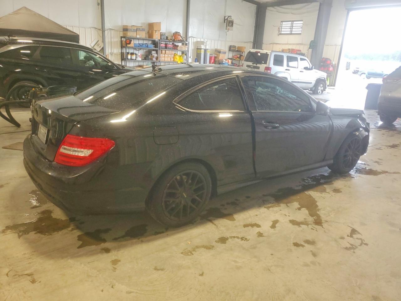 WDDGJ4HBXFG389020 · 2015 MERCEDES-BENZ C · 3/12
