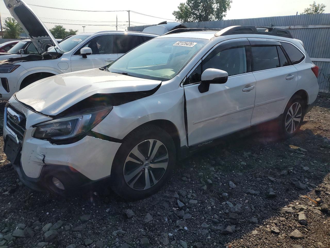 4S4BSENC9K3260414 · 2019 SUBARU OUTBACK