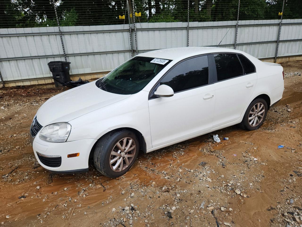 3VWAX7AJ2AM153152 · 2010 VOLKSWAGEN JETTA