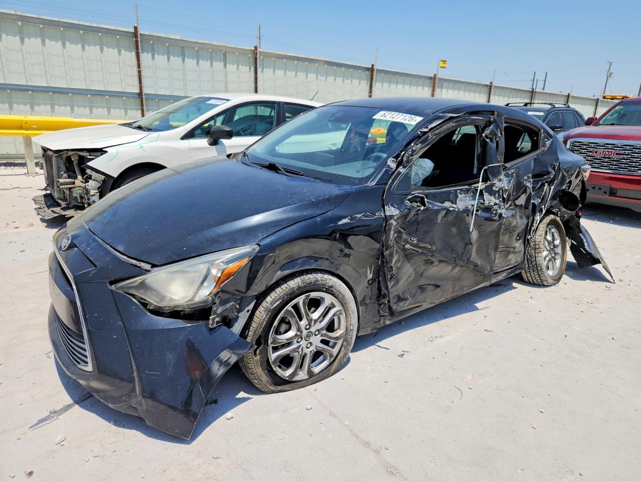 3MYDLBZV6GY106330 · 2016 SCION IA