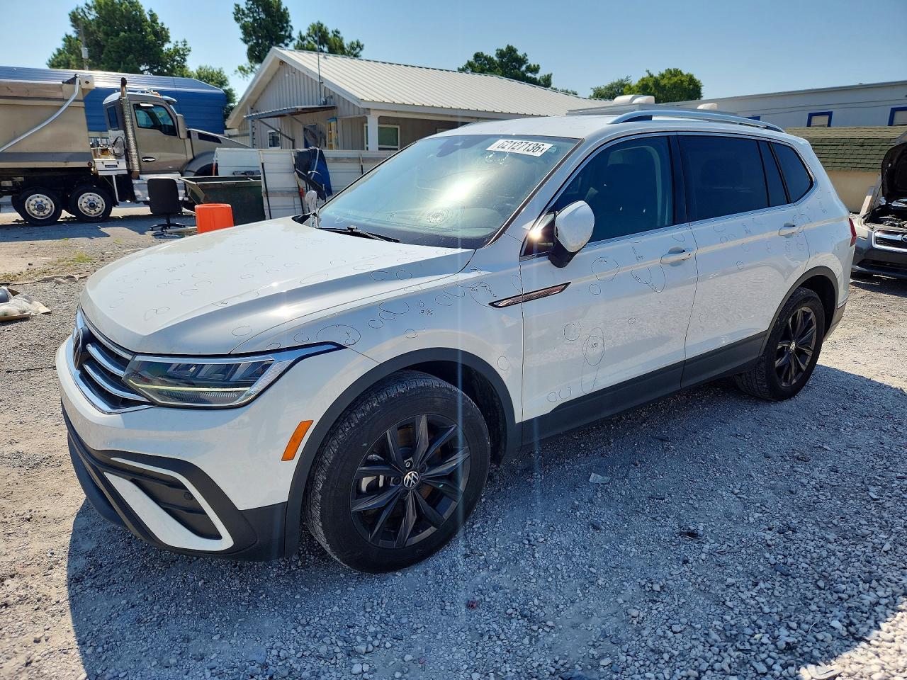 3VV3B7AX5RM094139 · 2024 VOLKSWAGEN TIGUAN