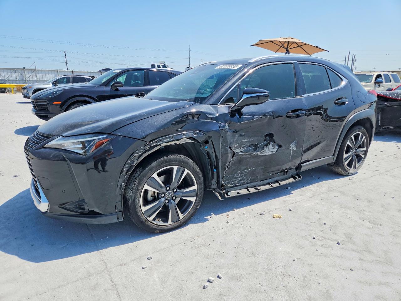 JTHY3JBH2K2016161 · 2019 LEXUS UX