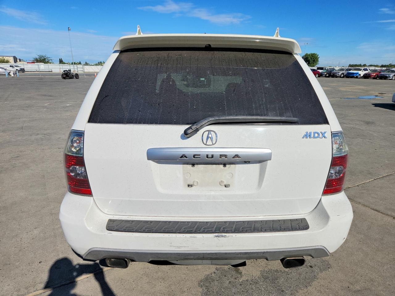2HNYD18845H545588 · 2005 ACURA MDX · 6/13