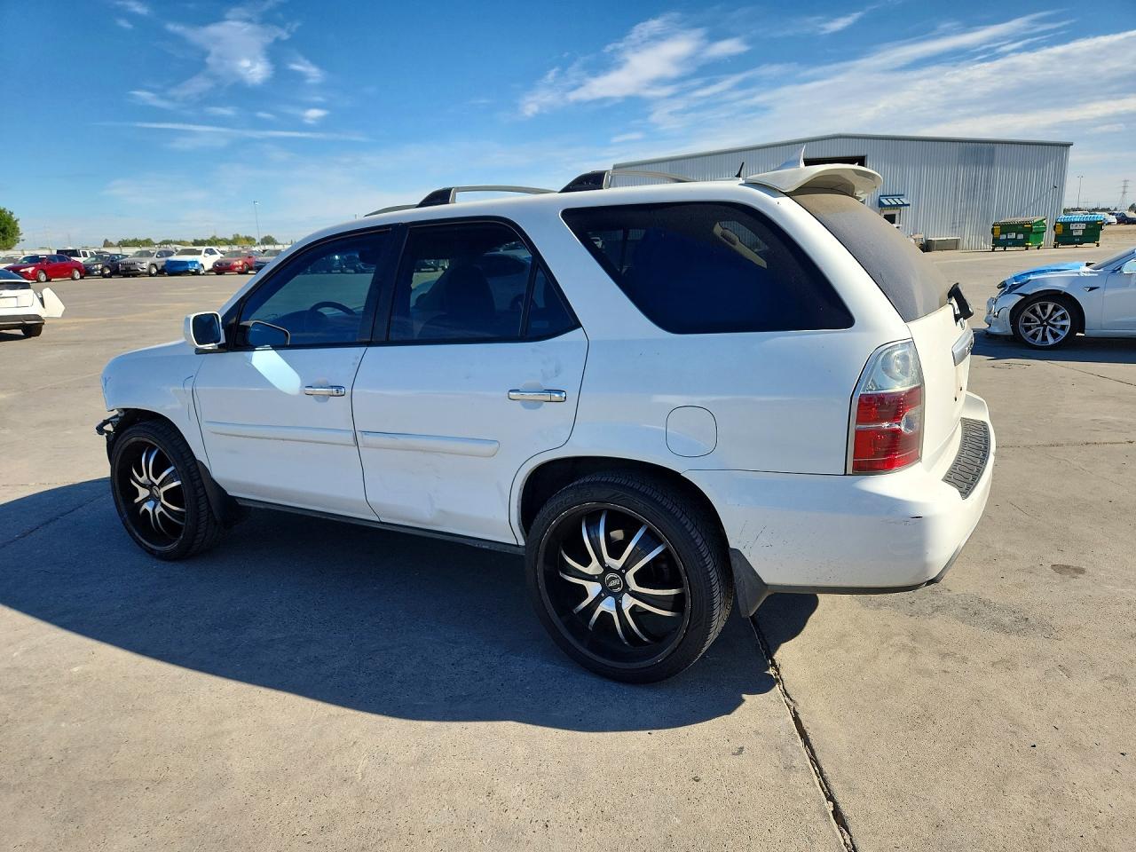 2HNYD18845H545588 · 2005 ACURA MDX · 2/13