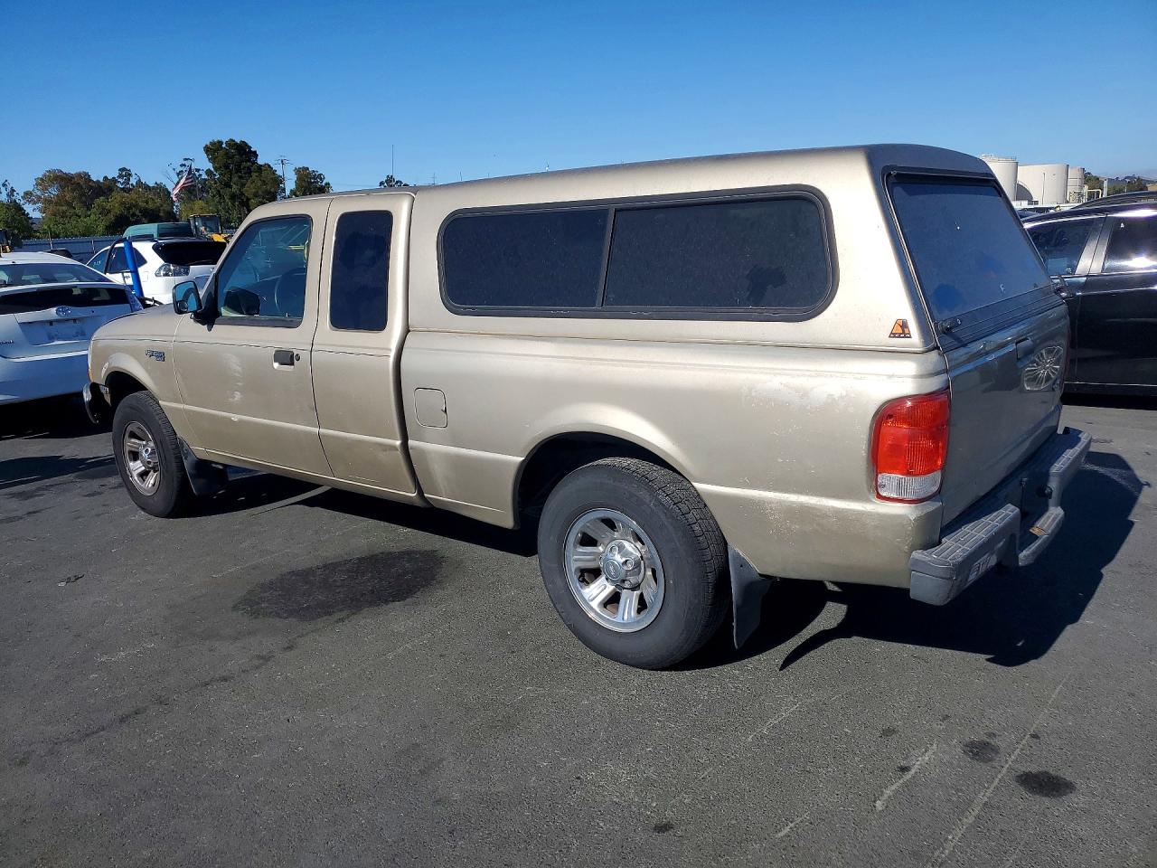 1FTYR14V5YPB86867 · 2000 FORD RANGER · 2/12
